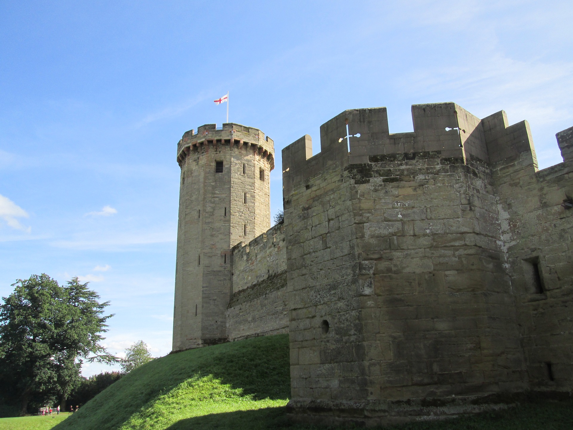 Warwickshire county council deploys Microsoft cloud productivity suite