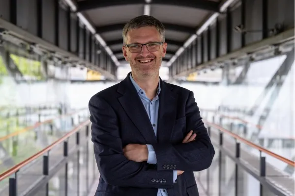 WMG expands semiconductor research with new compound semiconductors team